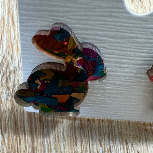 Source Unknown Multicolor Bunny Earrings NWT - Picture 4 of 8